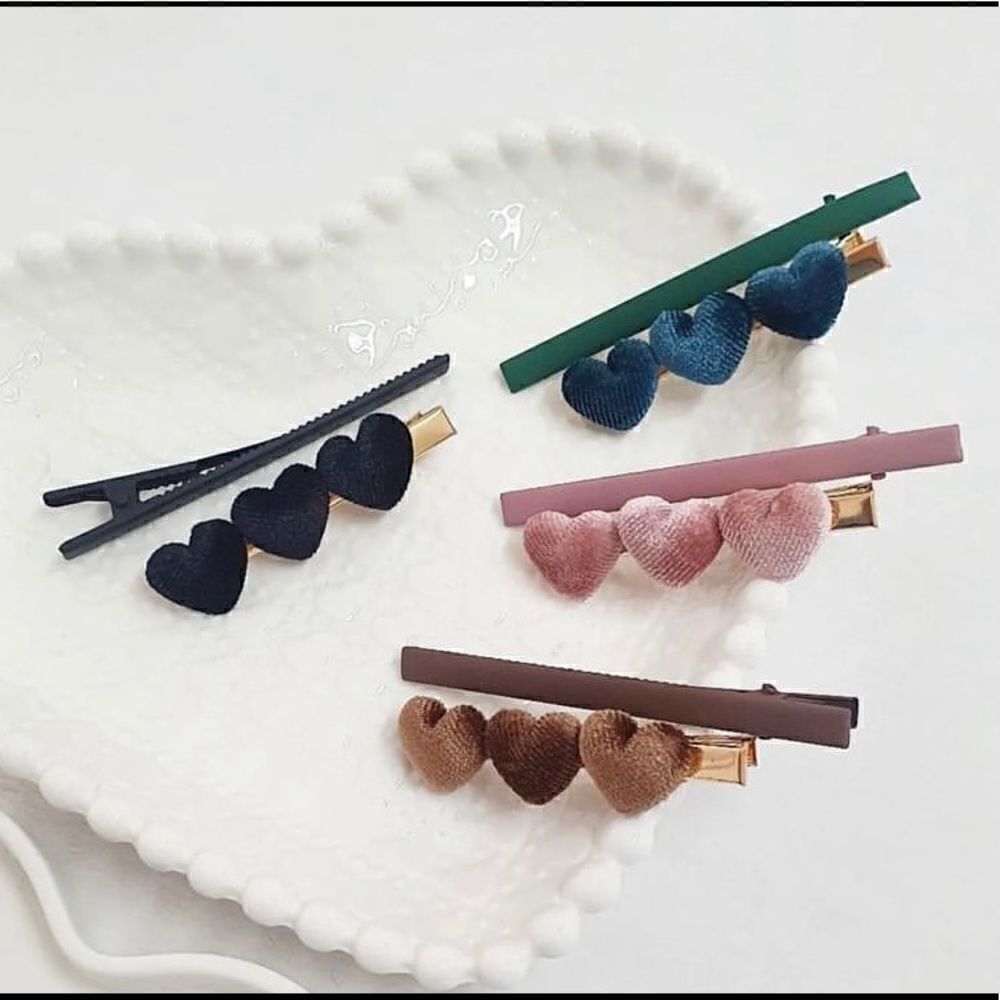 Duck Bear Clip pair heart shape and plain color 4 colors to choose new Ipsy bag